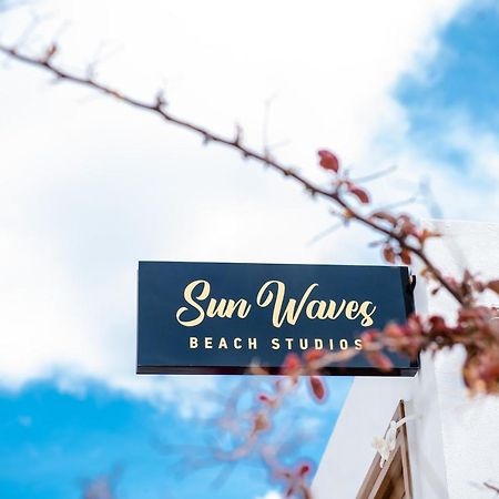 Sunwaves Beach Studio I Ialysos  Bagian luar foto